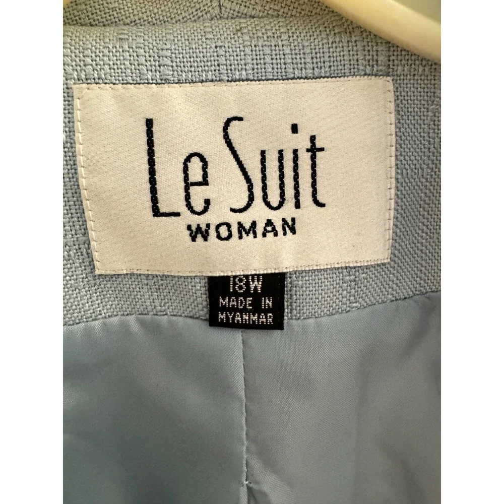 Le Suit Woman Light Blue Textured 2 Piece Skirt Suit Set‎ Blazer 18W Career